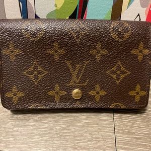 Auth Louis Vuitton wallet